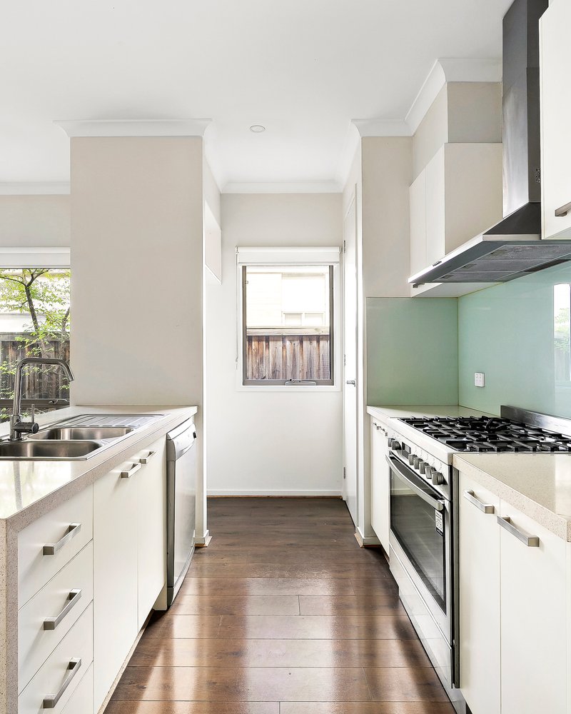 Photo - 19 Portrait Way, Coburg North VIC 3058 - Image 7