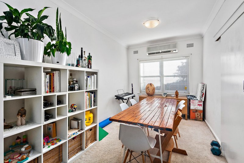 Photo - 19 President Avenue, Kogarah NSW 2217 - Image 6