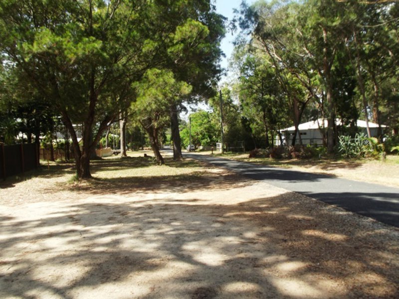 Photo - 19 President Terrace, Macleay Island QLD 4184 - Image 5