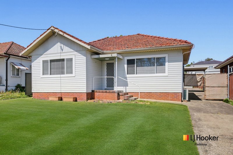 Photo - 19 Prosser Avenue, Padstow NSW 2211 - Image 1