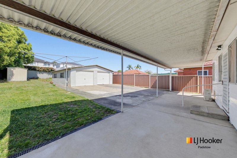 Photo - 19 Prosser Avenue, Padstow NSW 2211 - Image 3