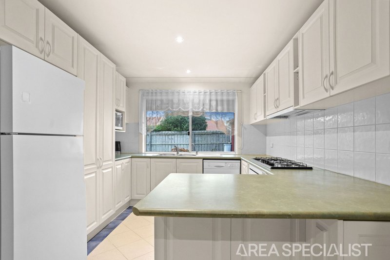 Photo - 19 Protea Street, Carrum Downs VIC 3201 - Image 2