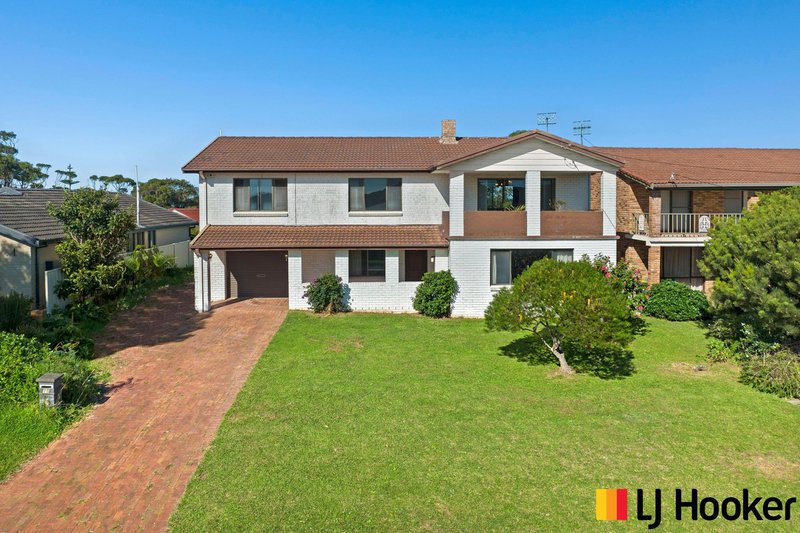 Photo - 19 Pyang Avenue, Malua Bay NSW 2536 - Image 16