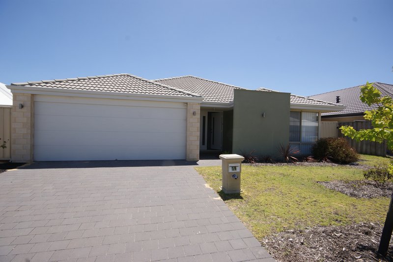 19 Quartz Avenue, Wellard WA 6170