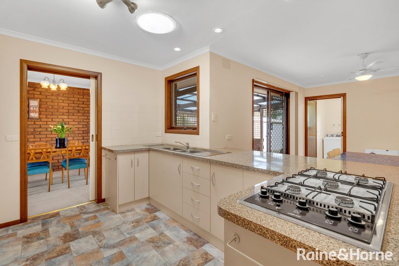 Photo - 19 Racecourse Road, Riddells Creek VIC 3431 - Image 9