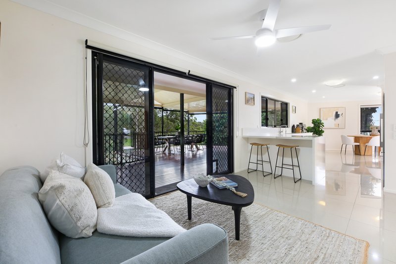 Photo - 19 Raffles Court, Mudgeeraba QLD 4213 - Image 8