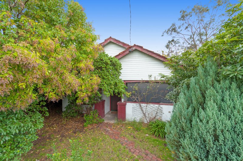 Photo - 19 Railway Place, Preston VIC 3072 - Image 2