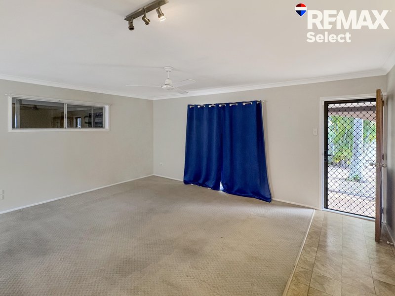 Photo - 19 Raymond Croker Avenue, Mount Pleasant QLD 4740 - Image 6