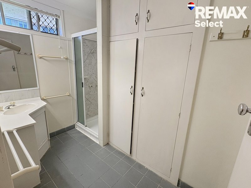 Photo - 19 Raymond Croker Avenue, Mount Pleasant QLD 4740 - Image 10