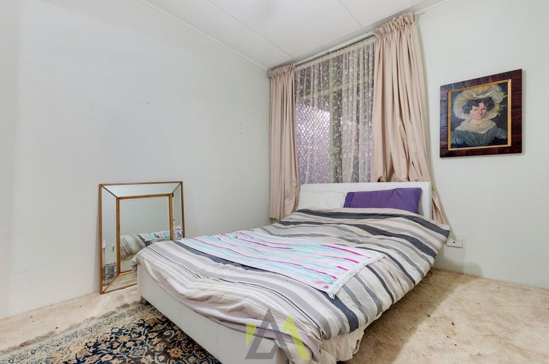 Photo - 19 Raymond Road, Seaford VIC 3198 - Image 8