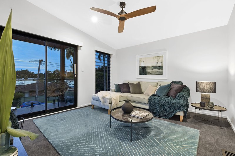 Photo - 19 Raymond Terrace, Terrigal NSW 2260 - Image 10