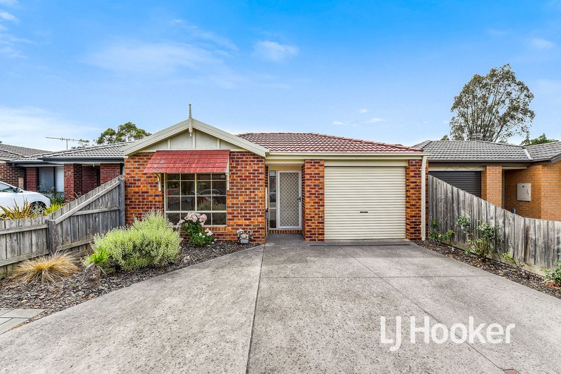 Photo - 19 Red Cherry Court, Pakenham VIC 3810 - Image 13