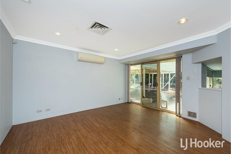Photo - 19 Regency Drive, Thornlie WA 6108 - Image 7