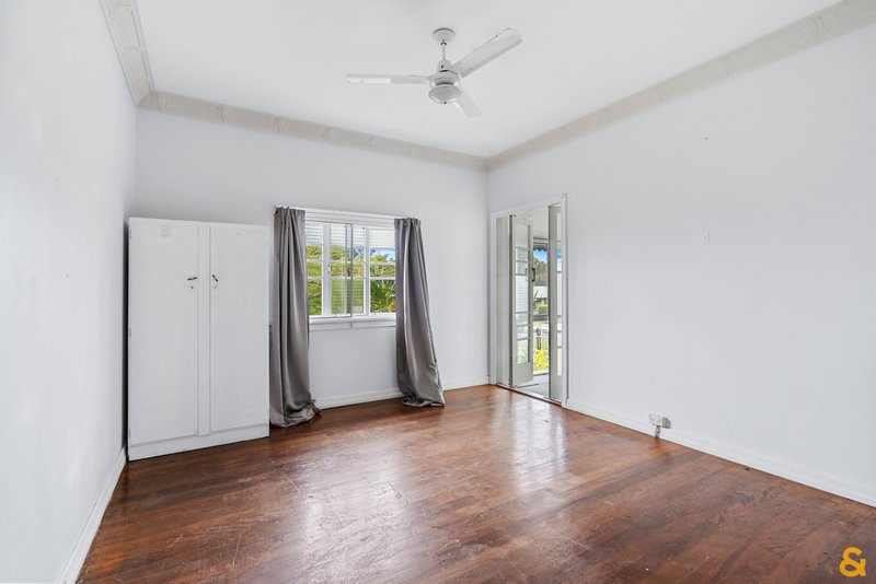 Photo - 19 Regent Street, Wynnum West QLD 4178 - Image 13