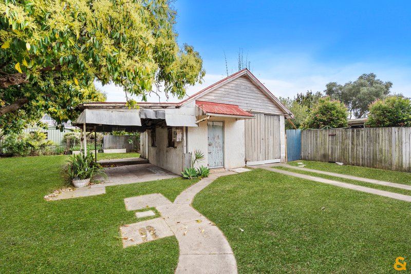 Photo - 19 Regent Street, Wynnum West QLD 4178 - Image 17