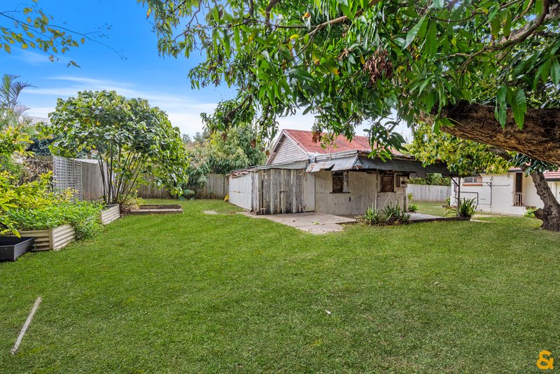 Photo - 19 Regent Street, Wynnum West QLD 4178 - Image 20