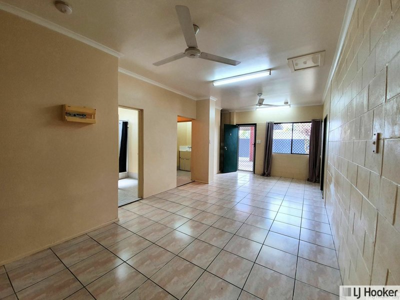 Photo - 19 Richardson Street, Tully QLD 4854 - Image 3