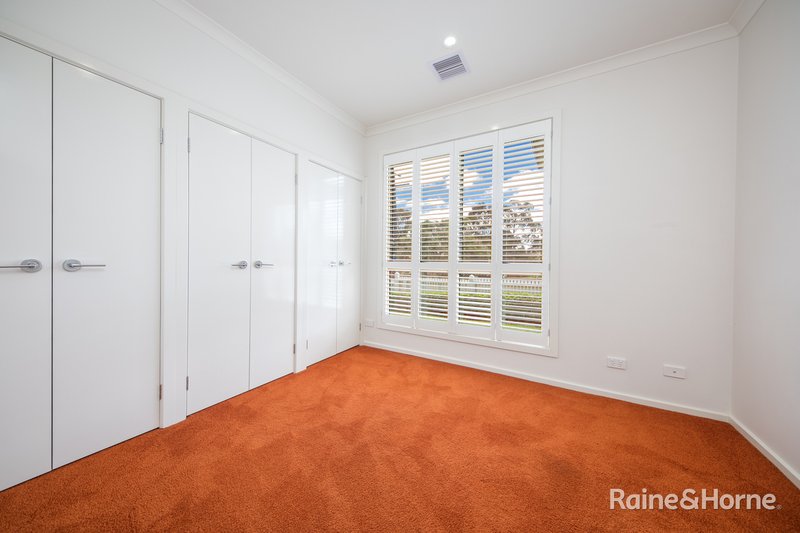 Photo - 19 Riddell Road, Sunbury VIC 3429 - Image 11