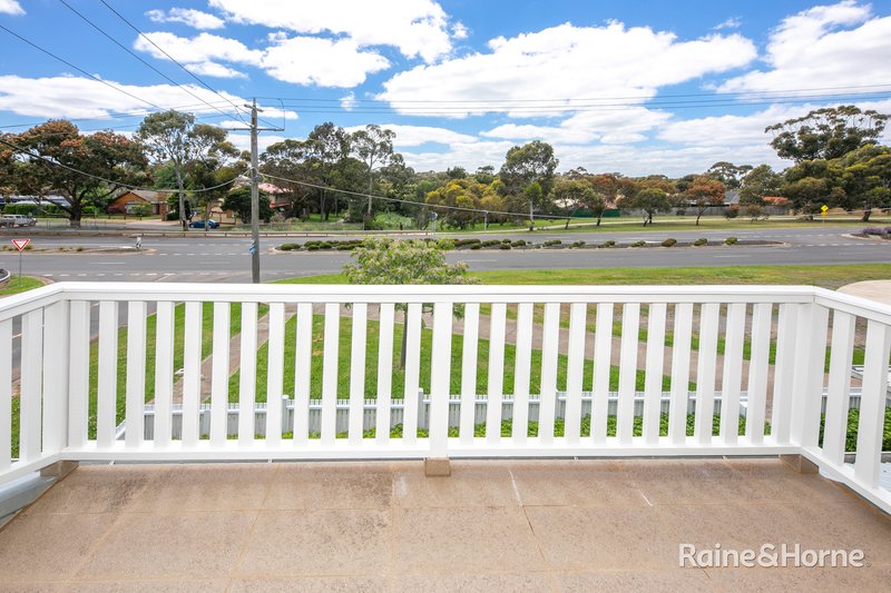 Photo - 19 Riddell Road, Sunbury VIC 3429 - Image 14