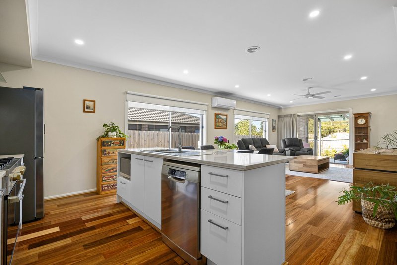 Photo - 19 Riflebutts Road, Korumburra VIC 3950 - Image 9