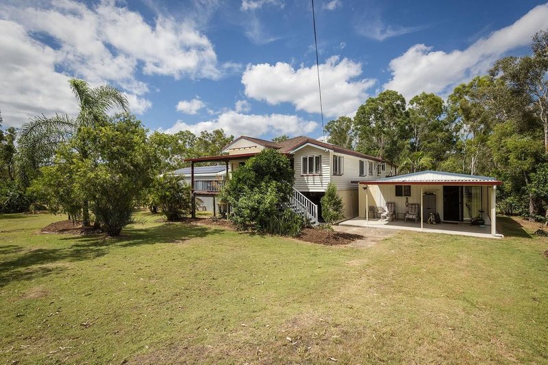 Photo - 19 Ritchie Rd , Torbanlea QLD 4662 - Image 2