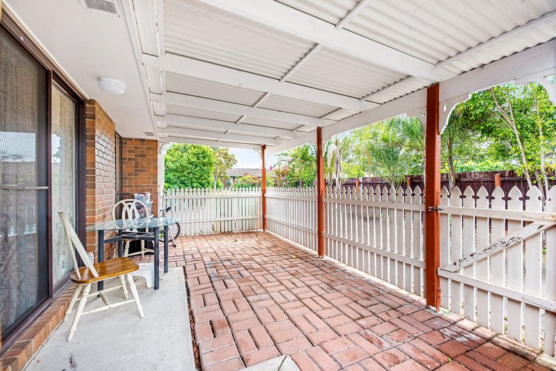 Photo - 1/9 Robin Joy Close, Labrador QLD 4215 - Image 2