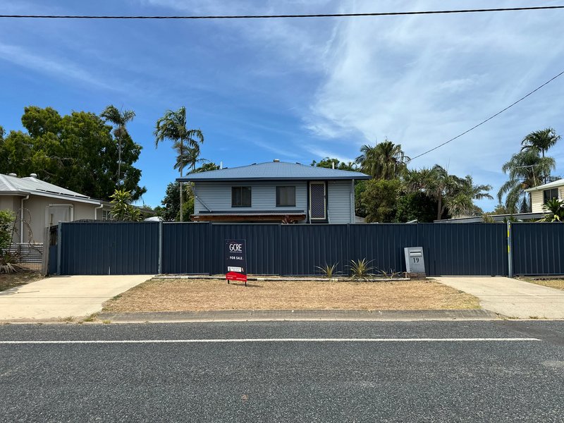 Photo - 19 Robin Street, Slade Point QLD 4740 - Image 2