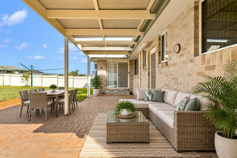 Photo - 19 Robusta Parade, Taree NSW 2430 - Image 5