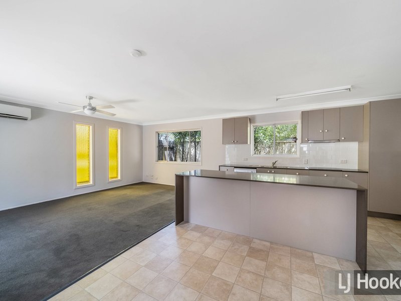 19 Rochester Drive, Mount Warren Park QLD 4207