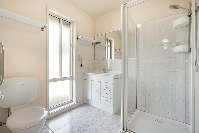 Photo - 19 Ross Street, Dandenong VIC 3175 - Image 5