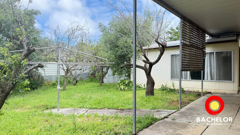 Photo - 19 Roundaway Crescent, O'Halloran Hill SA 5158 - Image 10