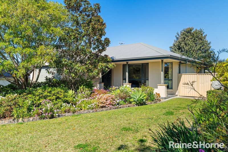 Photo - 19 Royal Mantle Drive, Ulladulla NSW 2539 - Image 1