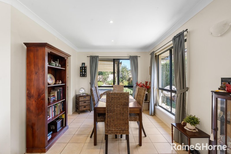 Photo - 19 Royal Mantle Drive, Ulladulla NSW 2539 - Image 6