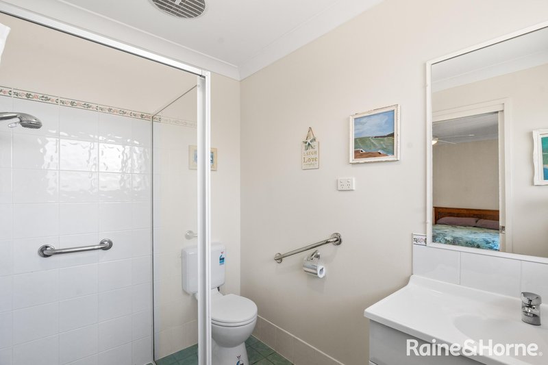 Photo - 19 Royal Mantle Drive, Ulladulla NSW 2539 - Image 8