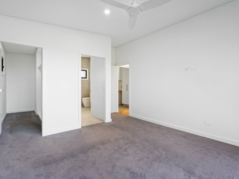 Photo - 19 Royal Troon Avenue, Tallwoods Village NSW 2430 - Image 12