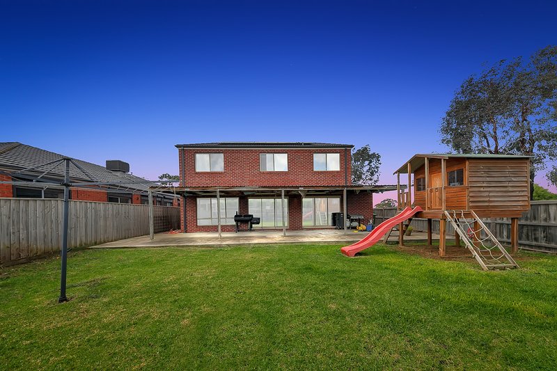 Photo - 19 Runecrest Terrace, Epping VIC 3076 - Image 18