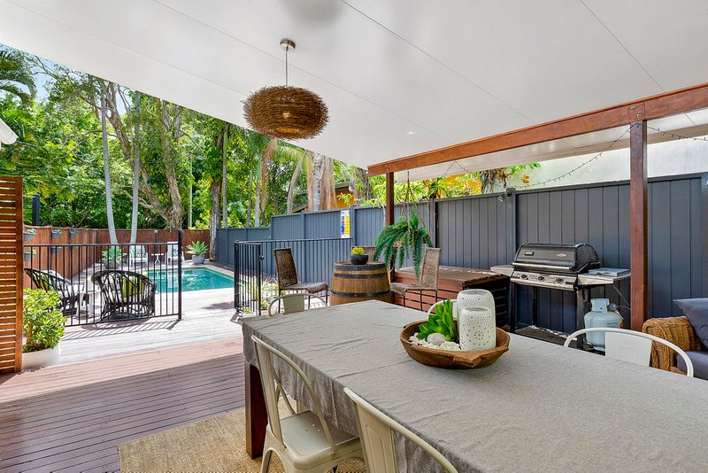 Photo - 19 Sail Street, Noosaville QLD 4566 - Image 3