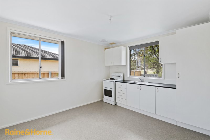 Photo - 19 Saladin Circle, Clarendon Vale TAS 7019 - Image 7