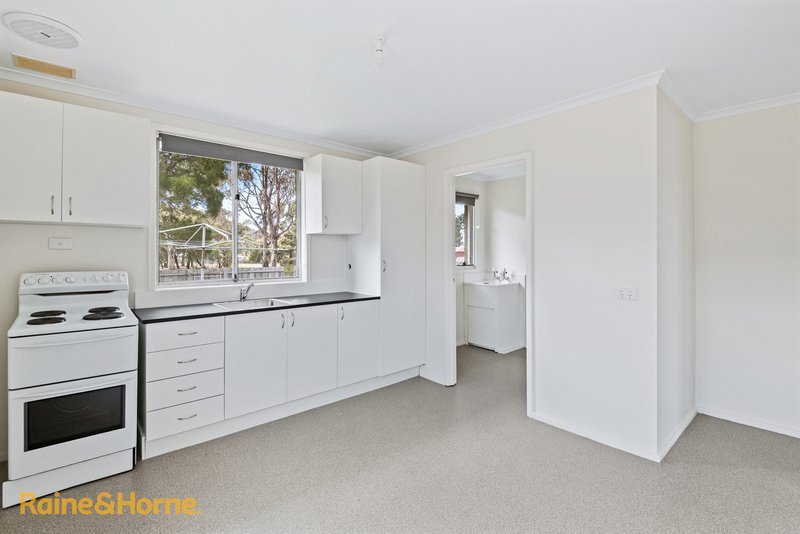 Photo - 19 Saladin Circle, Clarendon Vale TAS 7019 - Image 8