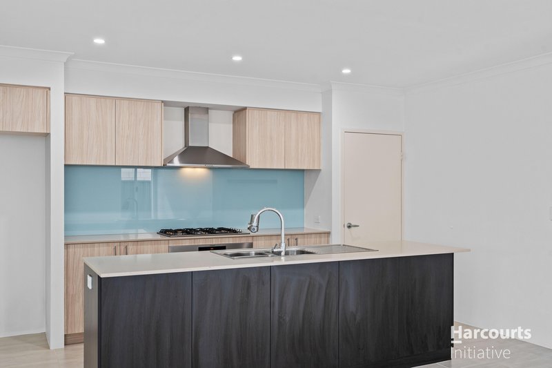 Photo - 19 Salhouse Road, Aveley WA 6069 - Image 4