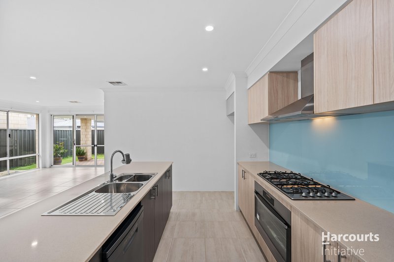 Photo - 19 Salhouse Road, Aveley WA 6069 - Image 6