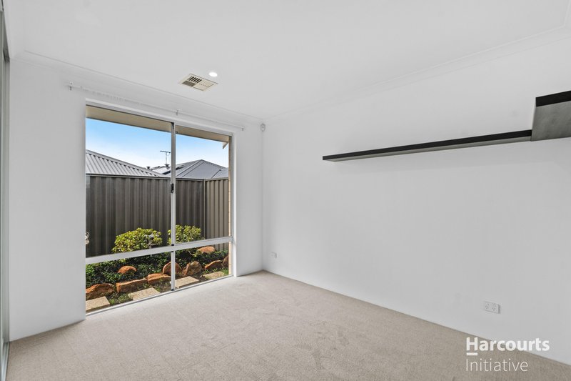 Photo - 19 Salhouse Road, Aveley WA 6069 - Image 7