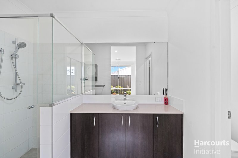Photo - 19 Salhouse Road, Aveley WA 6069 - Image 9