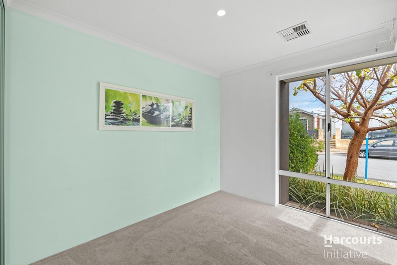 Photo - 19 Salhouse Road, Aveley WA 6069 - Image 13