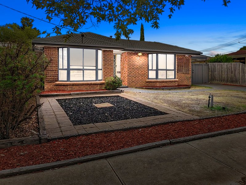 19 Sanderling Street, Werribee VIC 3030