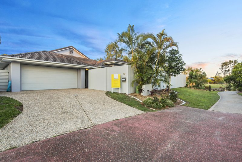 Photo - 19 Sandleigh Crescent, Sippy Downs QLD 4556 - Image 5