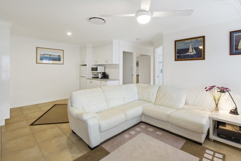 Photo - 19 Sandleigh Crescent, Sippy Downs QLD 4556 - Image 20