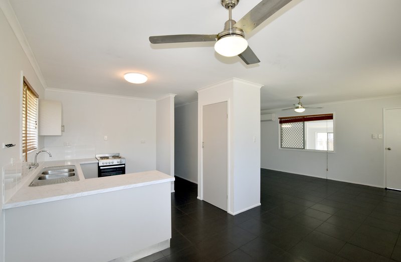 Photo - 19 Sandpiper Avenue, New Auckland QLD 4680 - Image 5