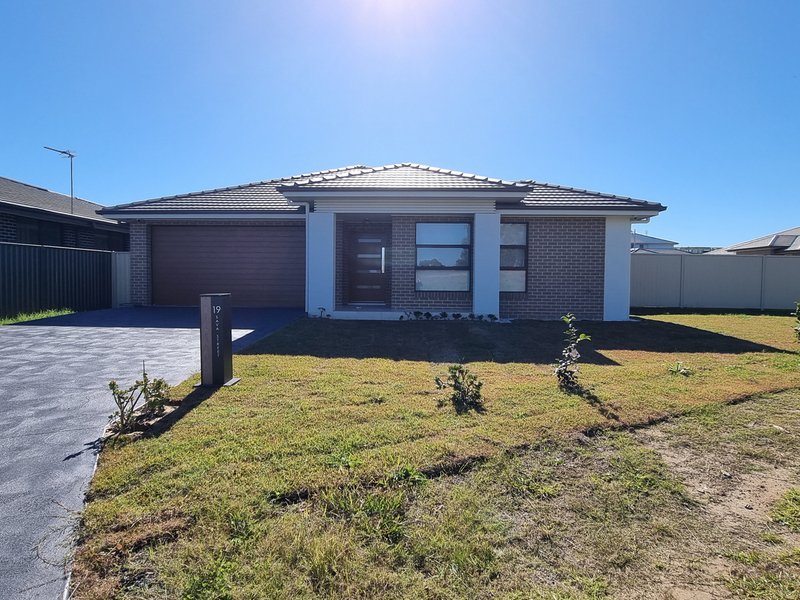 Photo - 19 Sava Street, Spring Farm NSW 2570 - Image