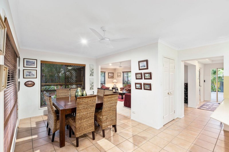 Photo - 19 Sea Eagle Drive, Burleigh Waters QLD 4220 - Image 9